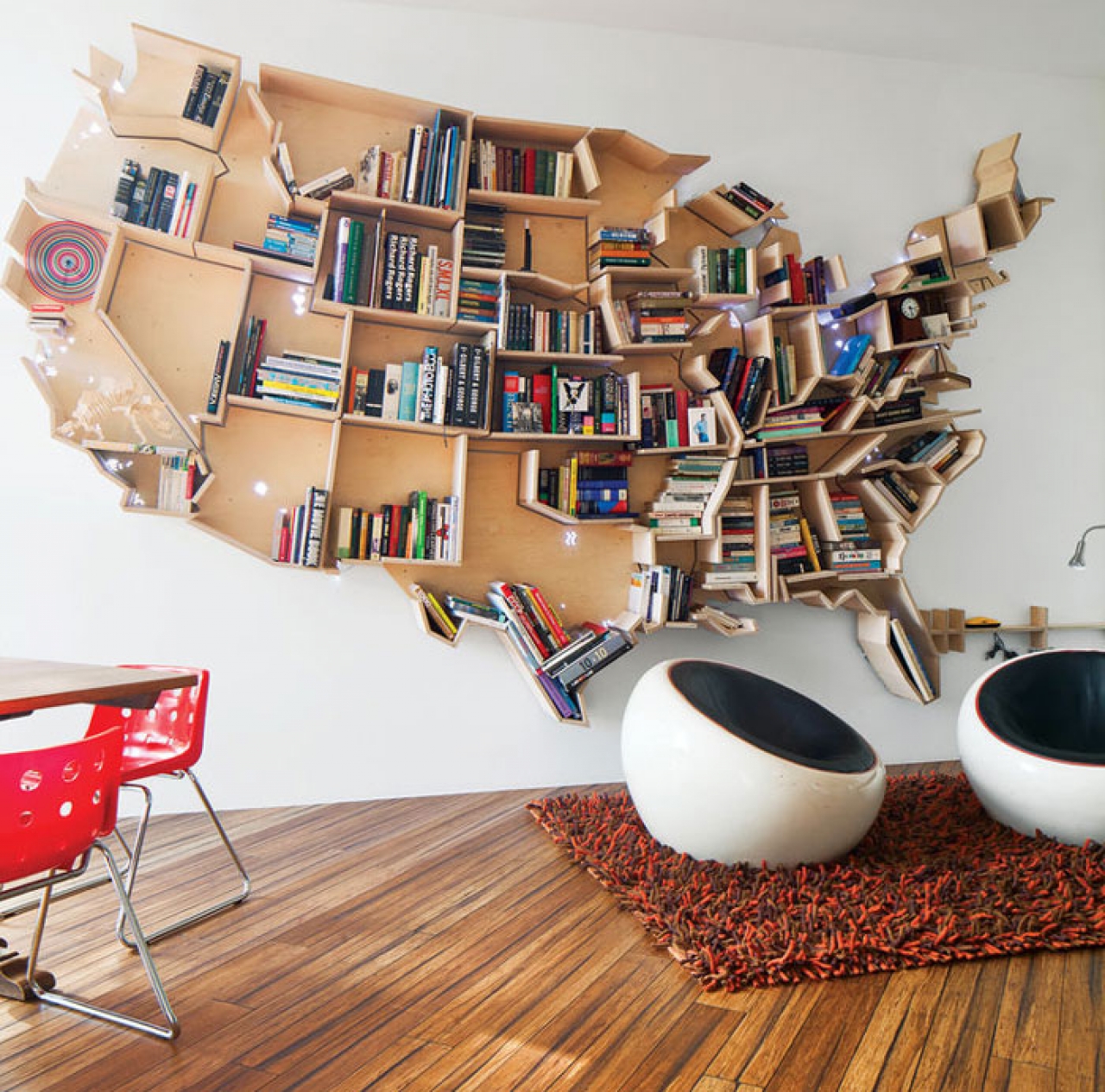 5 Tips for Making a Customizable and Inspiring Bookshelf